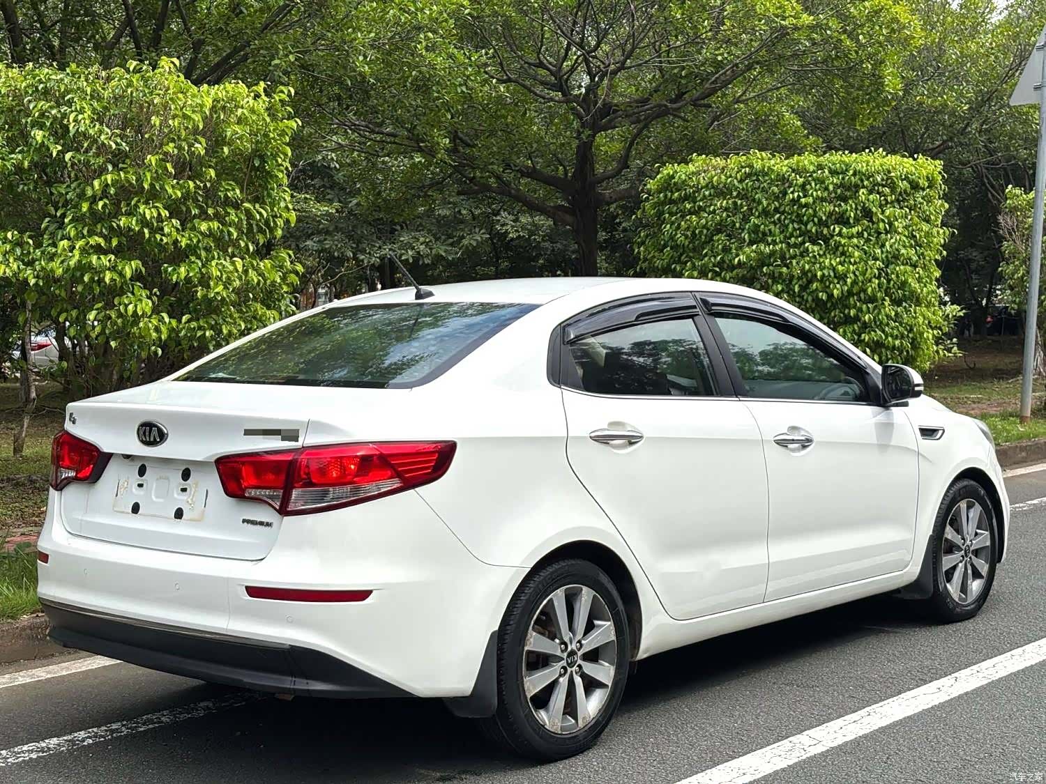 Kia K2, 2016 9