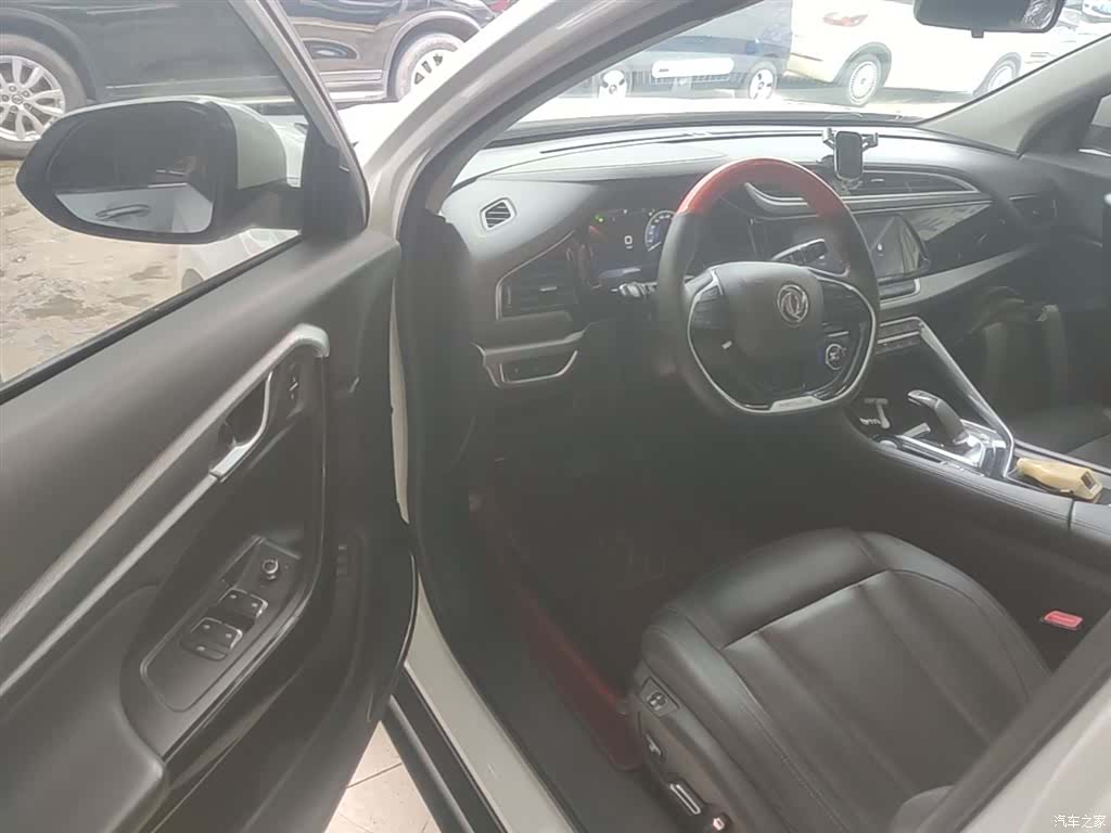 DongFeng AX7, 2019 16
