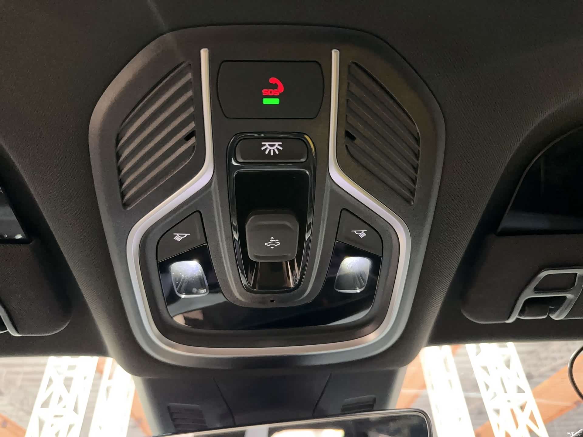 Geely Xingyue L, 2025 29