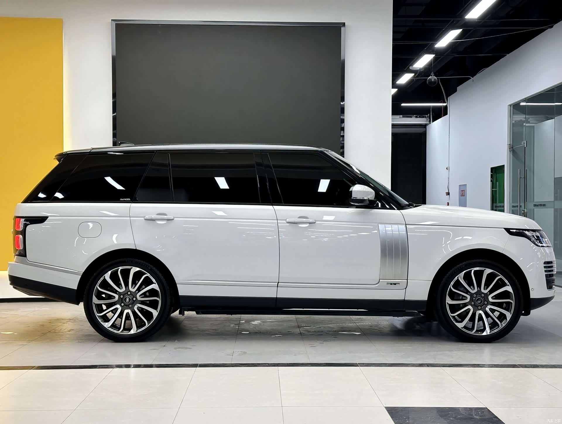 Land Rover Range Rover, 2022 8