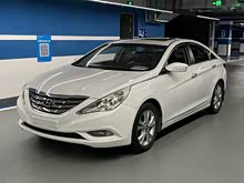 ������ 2013�� 2.0L �Զ����Ȱ�
