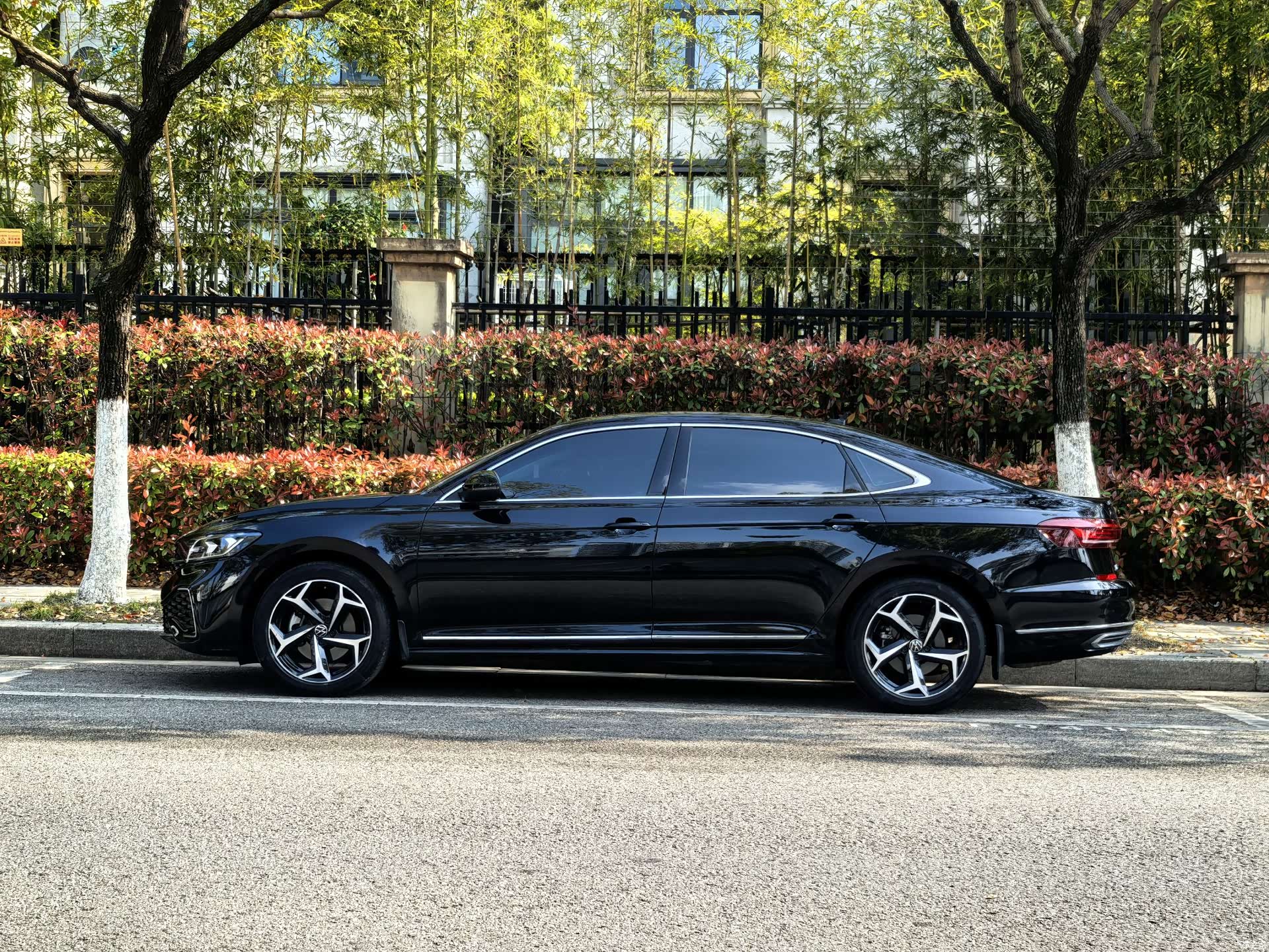 Volkswagen Passat, 2023 3