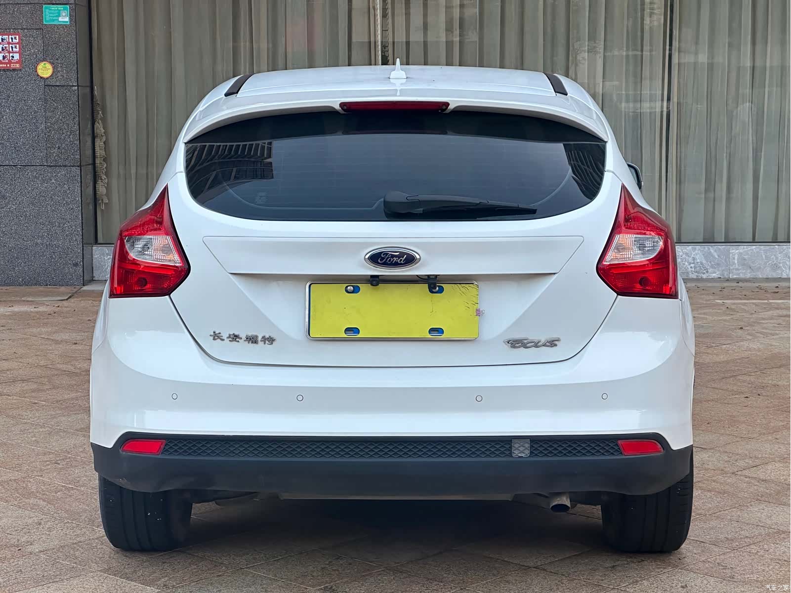 Ford Focus, 2015 9