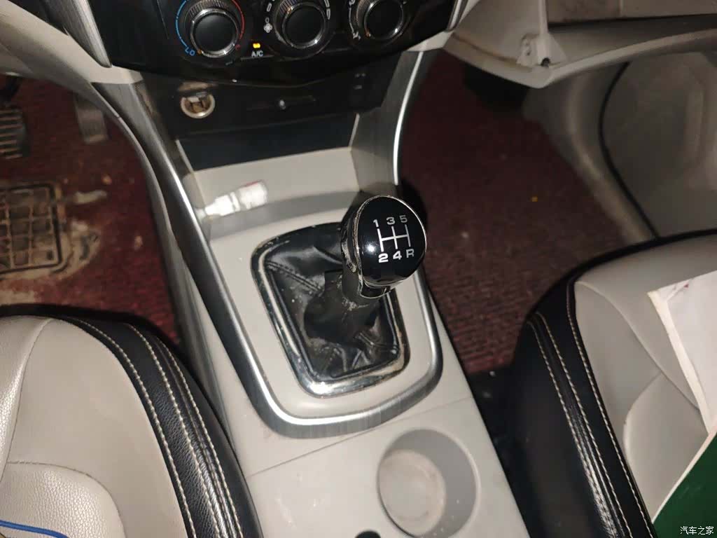 DongFeng S500, 2017 15