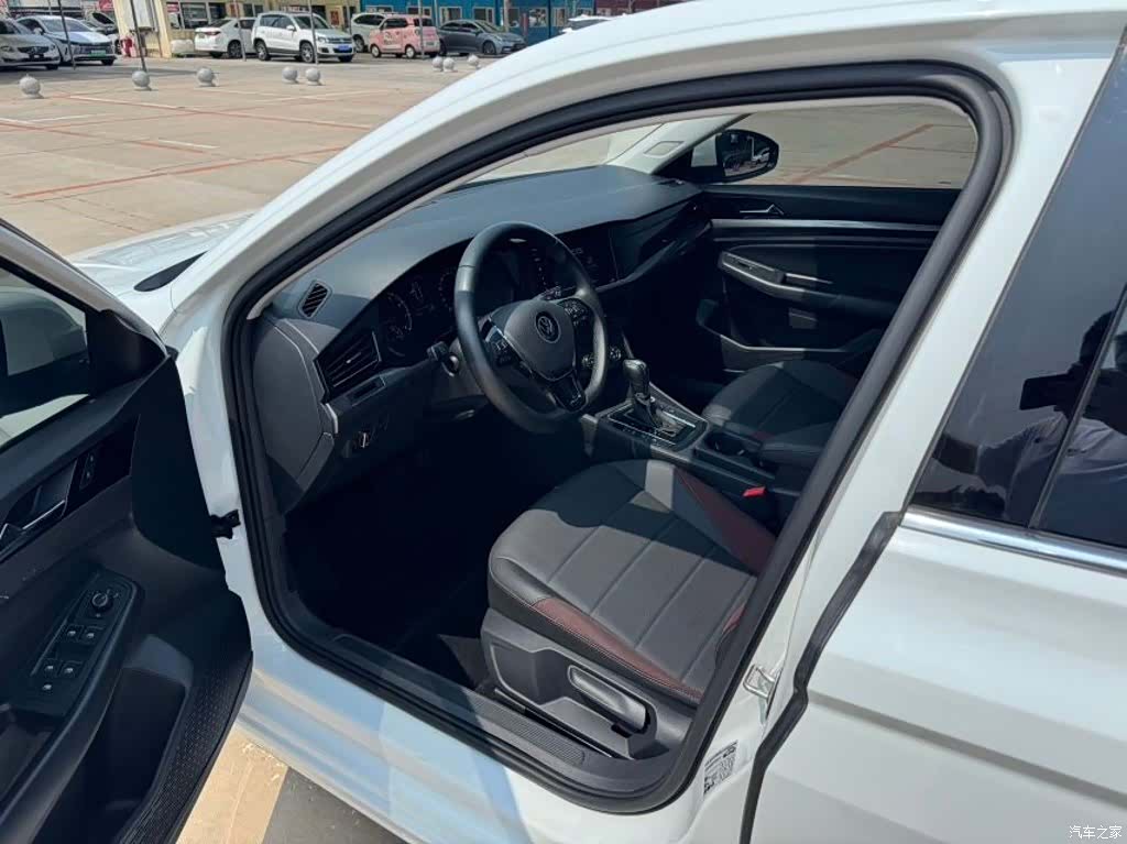 Volkswagen Bora, 2022 3