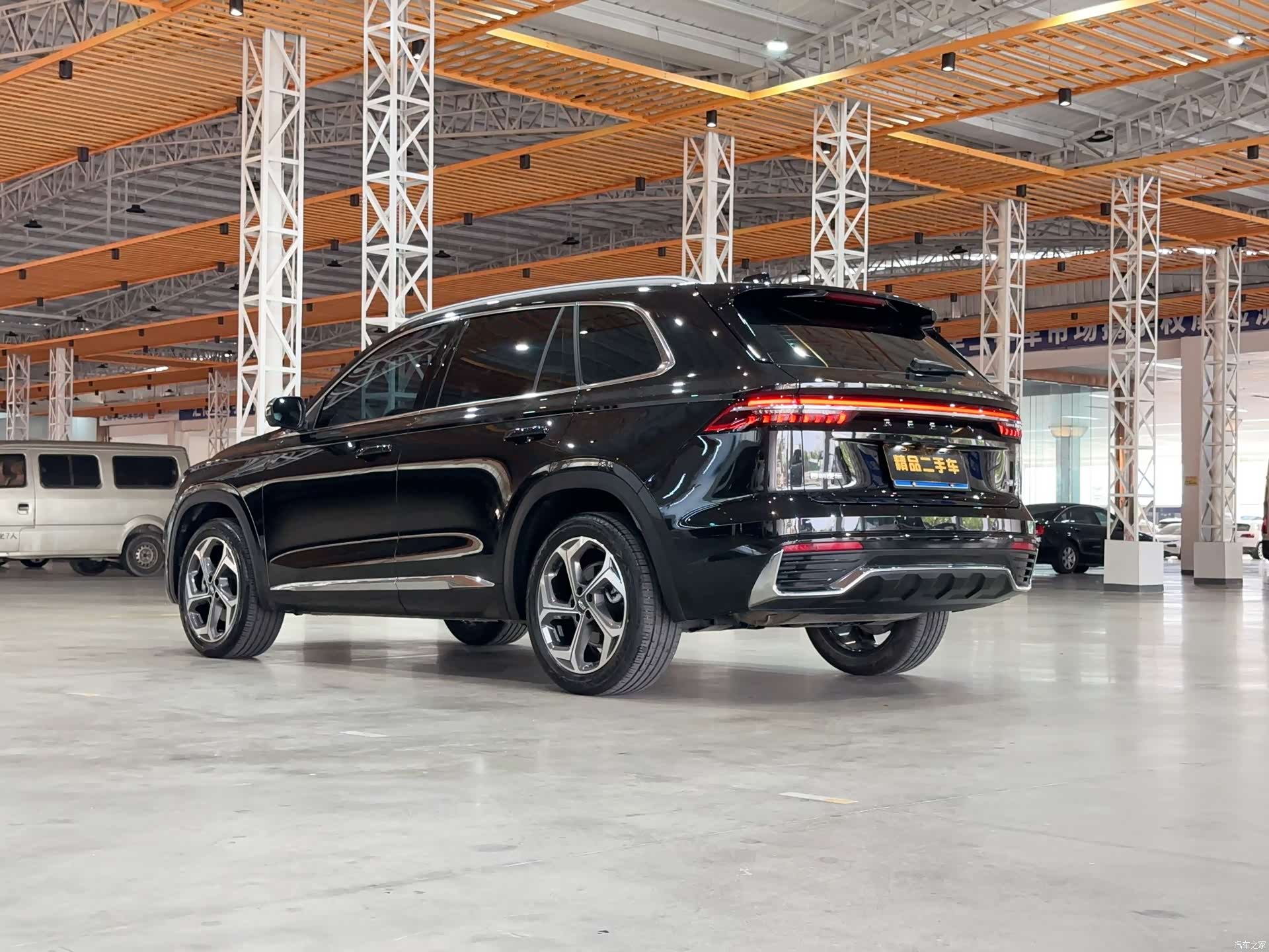 Geely Xingyue L, 2025 28