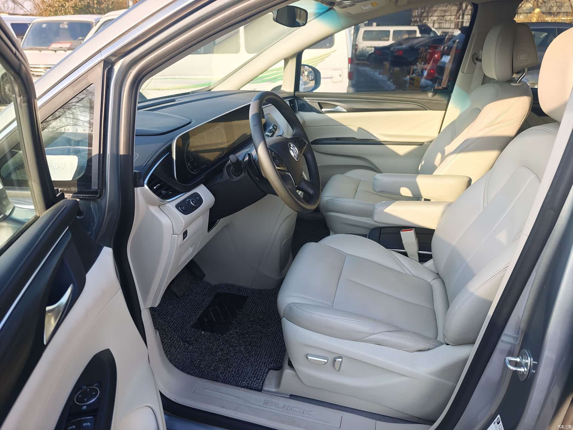 Buick GL8, 2024 7