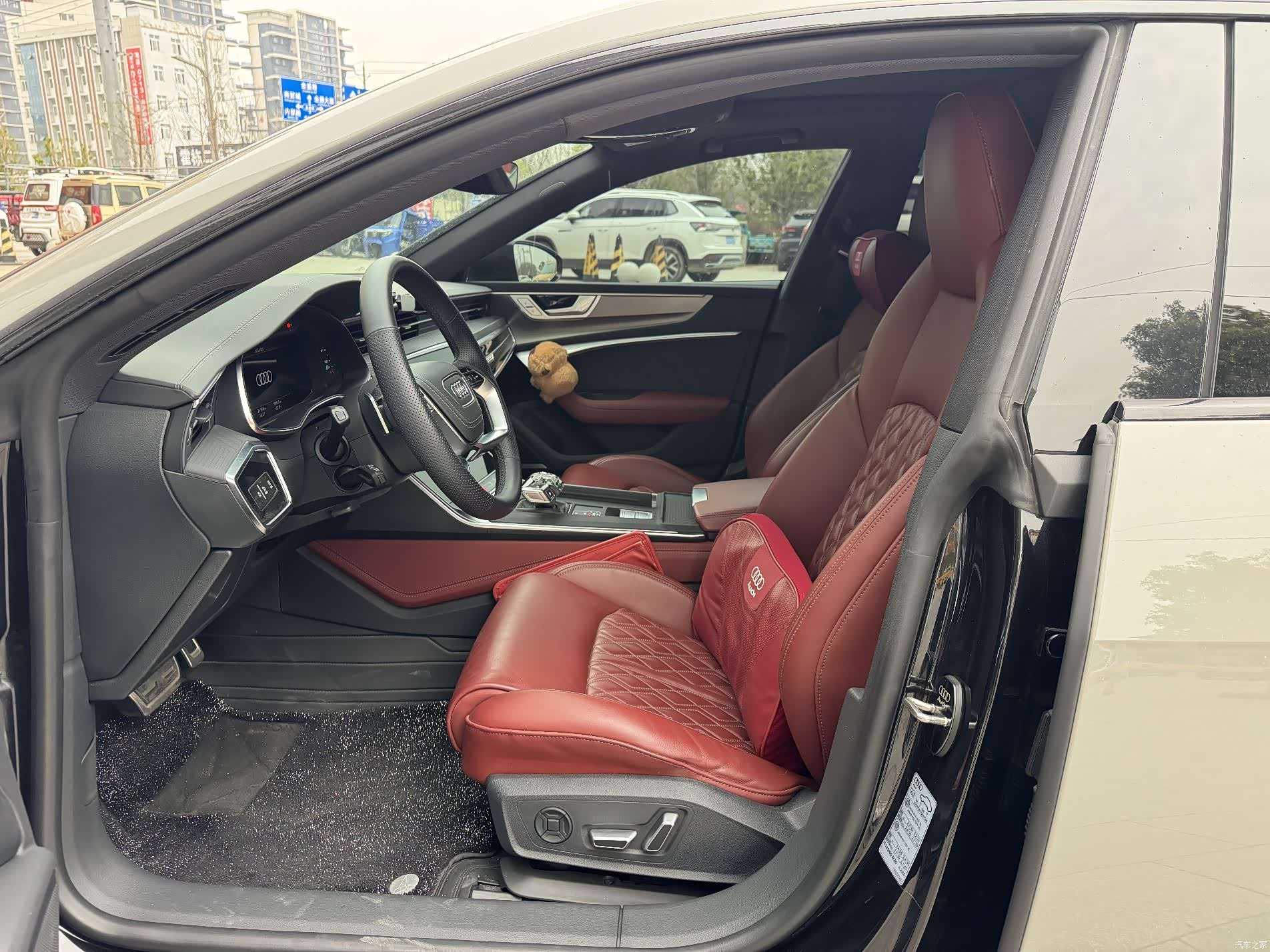 Audi A7L, 2025 8