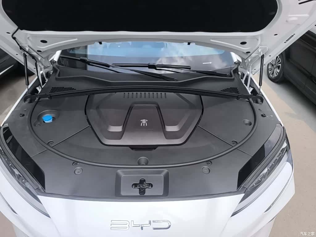 BYD Song, 2023 16