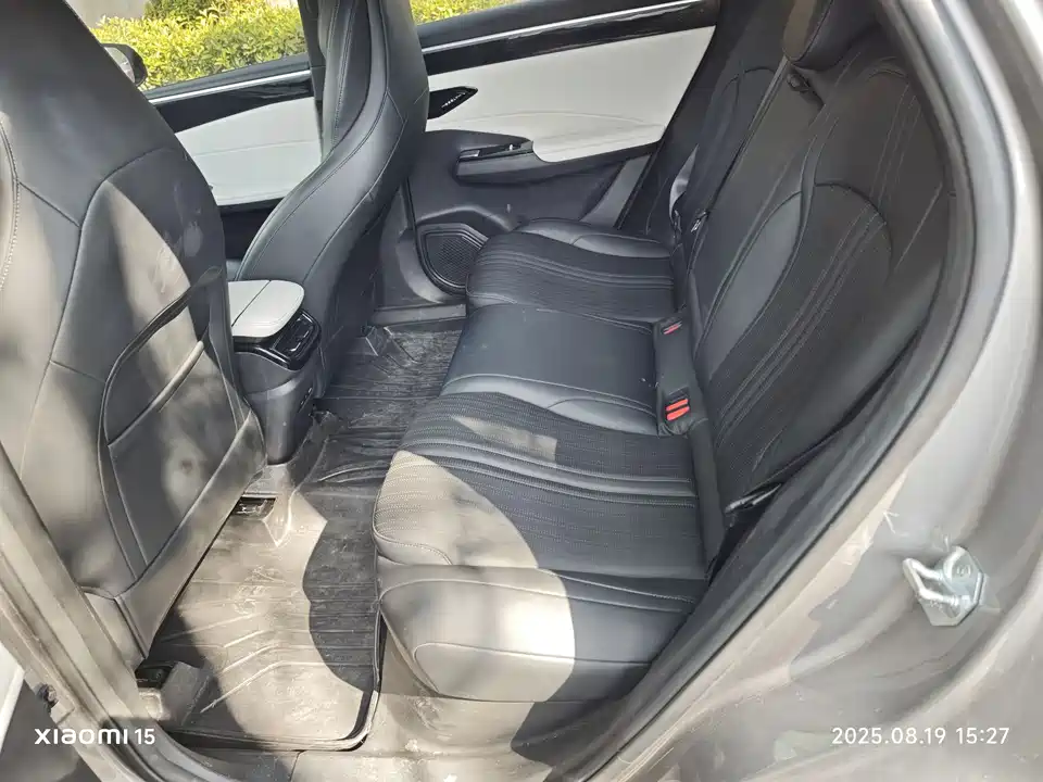 Geely Galaxy Galaxy L7