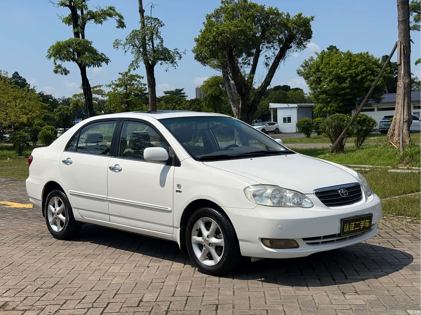Toyota GLX-i, 2007 4