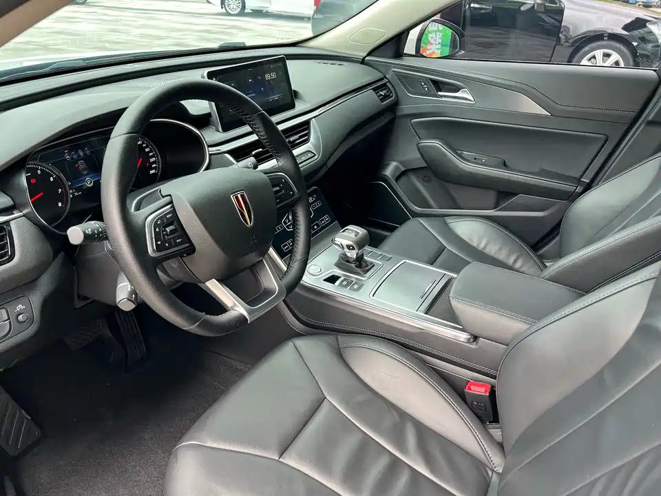 Hongqi H5