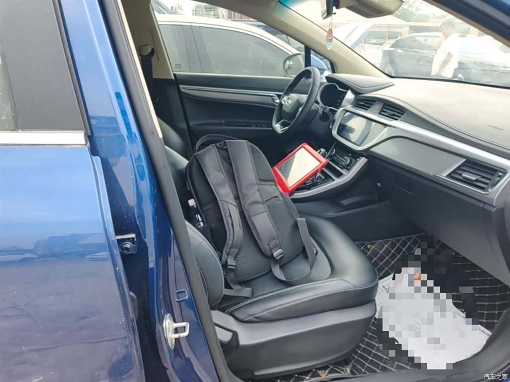 Geely Emgrand, 2020 25
