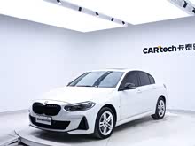 ����1ϵ 2022�� 120i M�˶���ҹ��