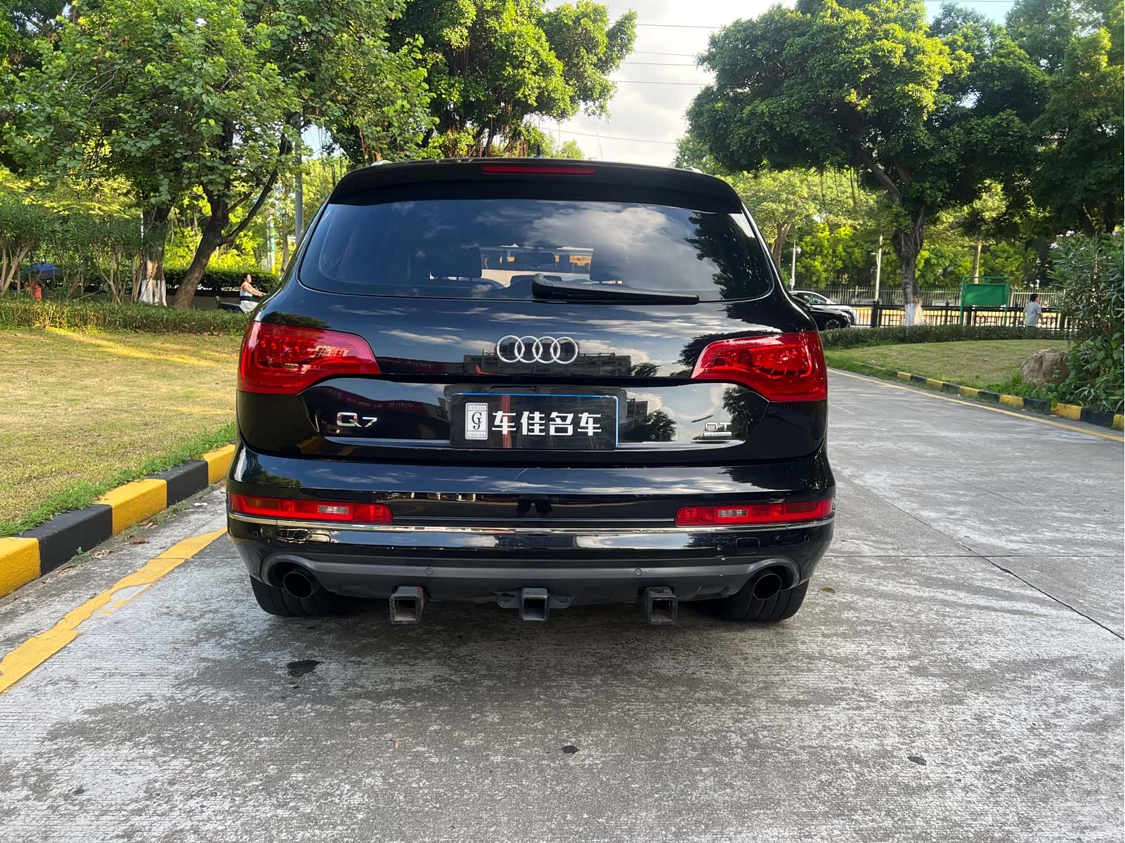 Audi Q7, 2011 4