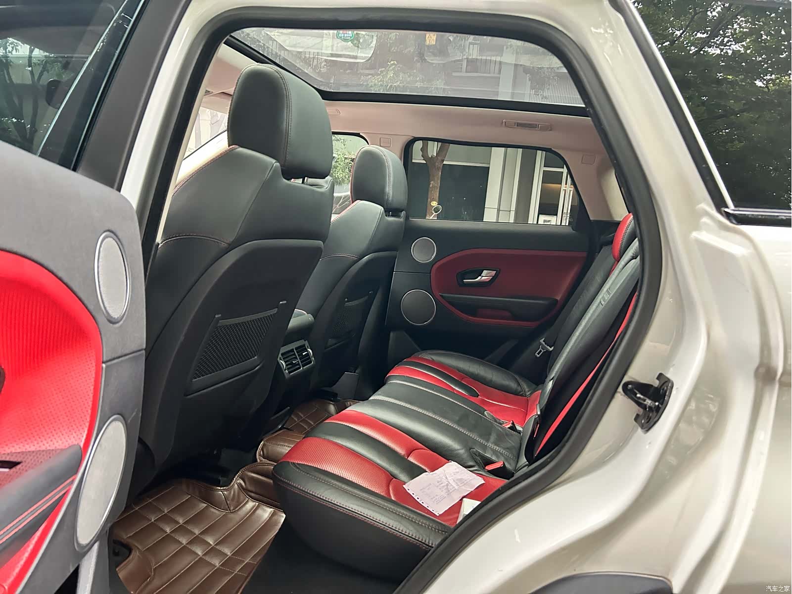 Land Rover Range Rover, 2012 16