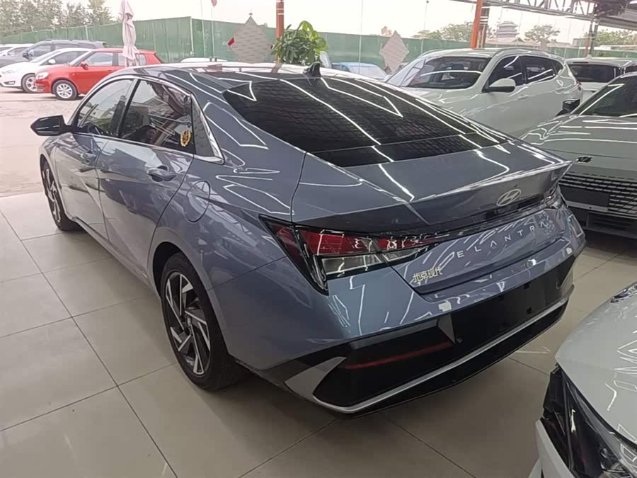 Hyundai Elantra 2024, фото 5