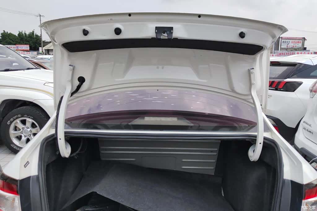 Skoda Rapid, 2018 4