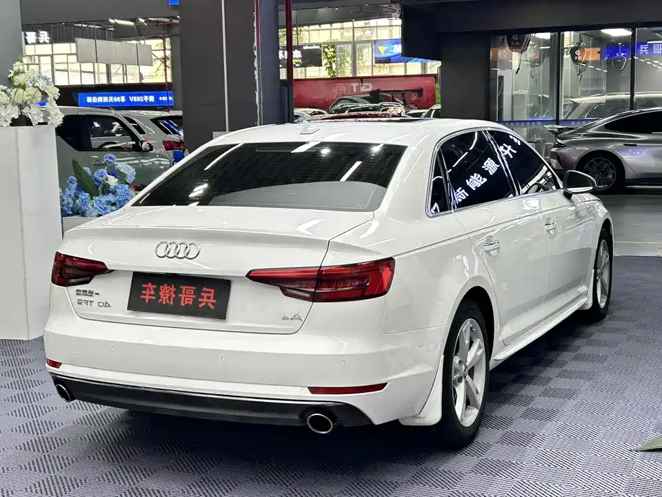 Audi A4L