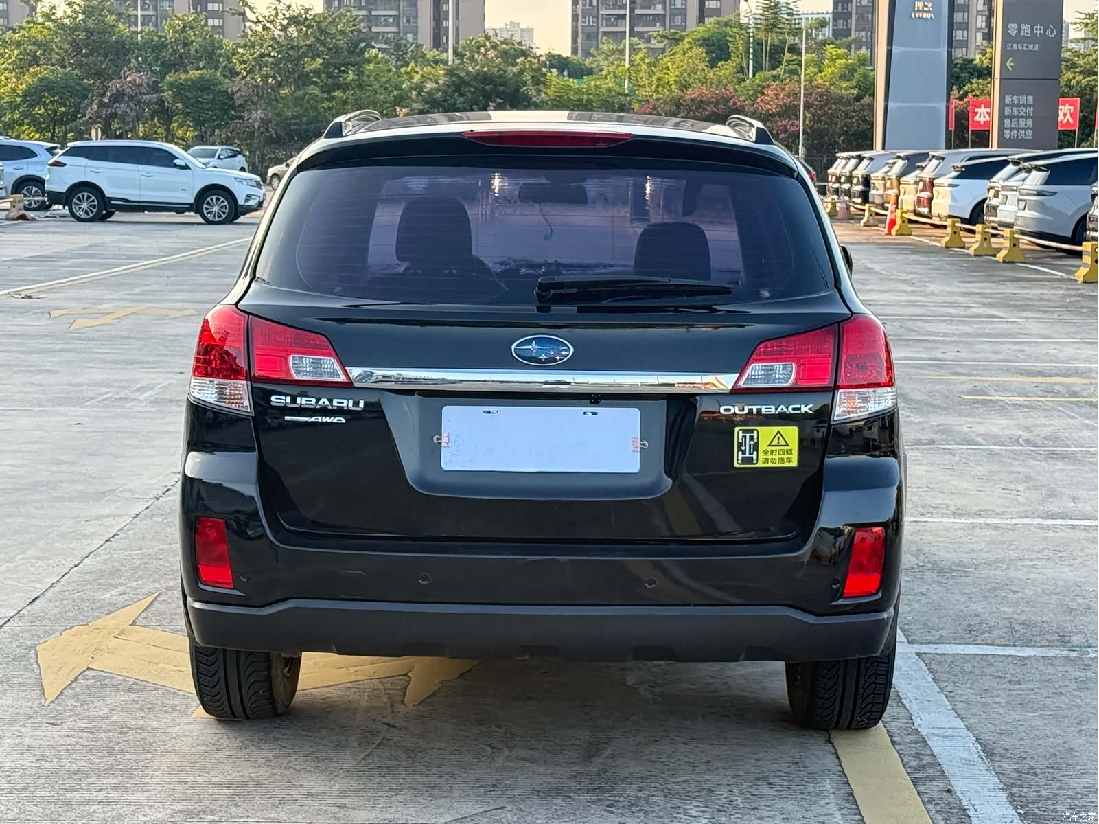 Subaru Outback, 2011 6