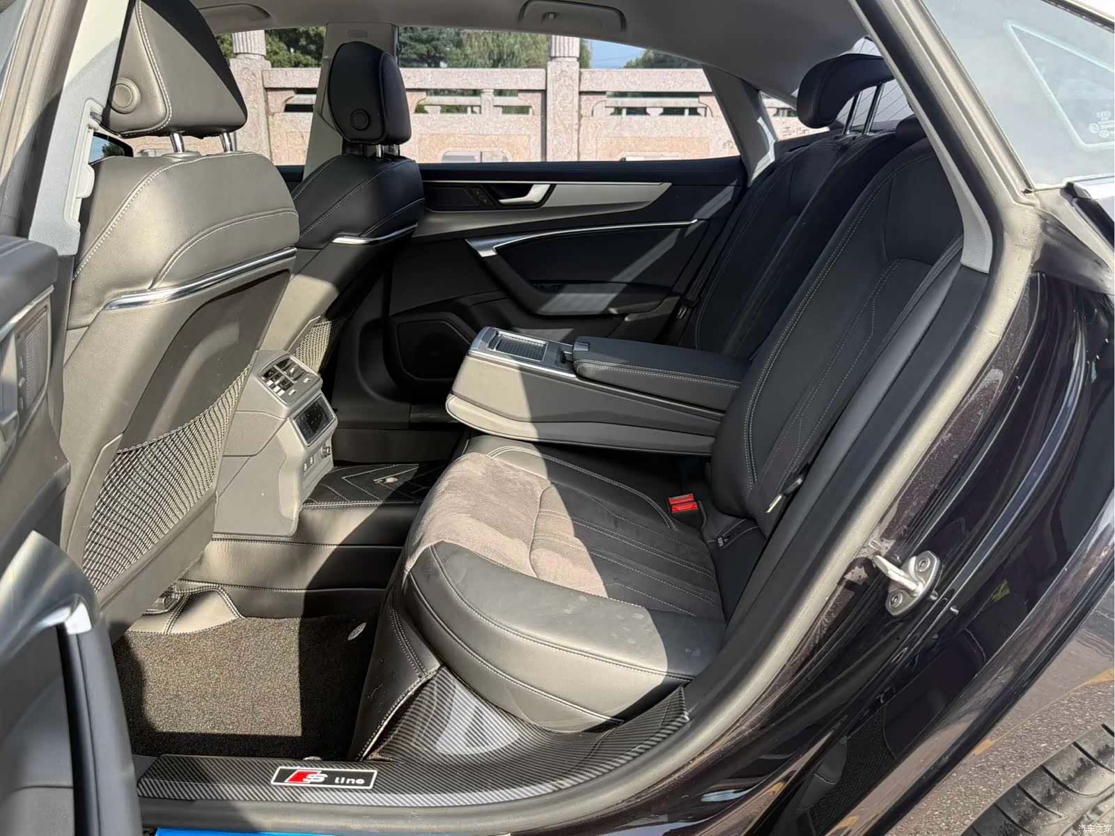 Audi A7L, 2023 9