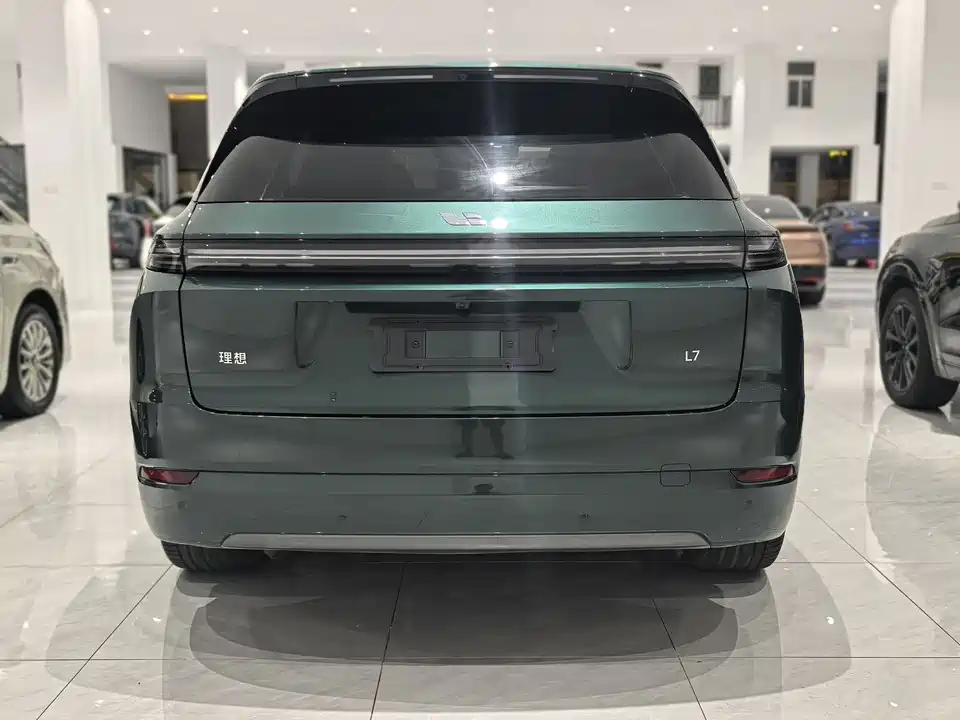 Li Auto Ideal L7