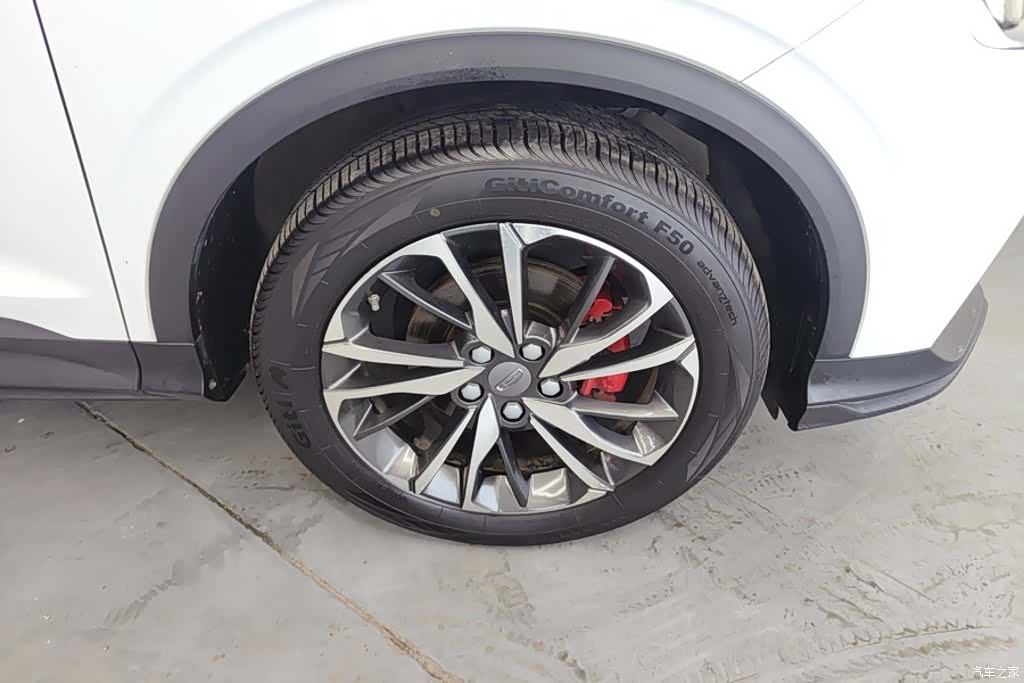 Geely Coolray, 2021 6