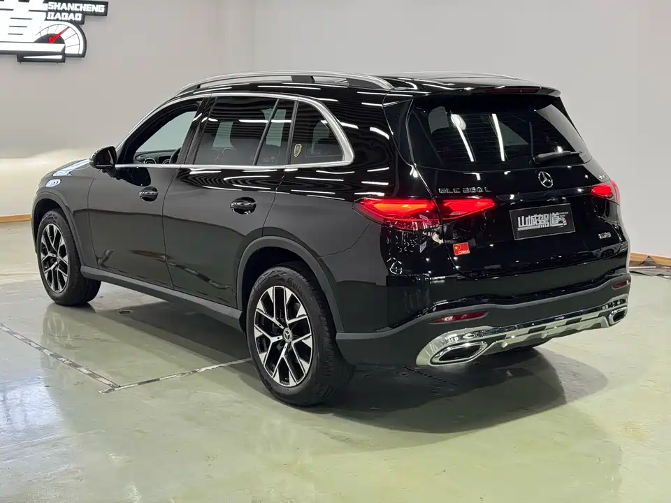 Mercedes-Benz GLC Mercedes-Benz GLC