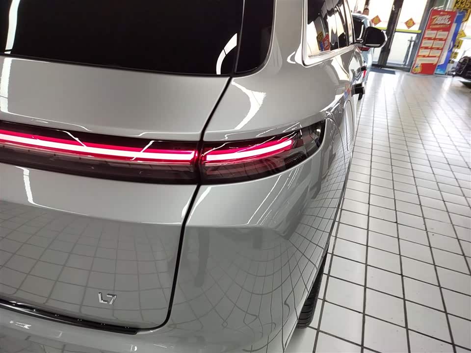 Li Auto Ideal L7