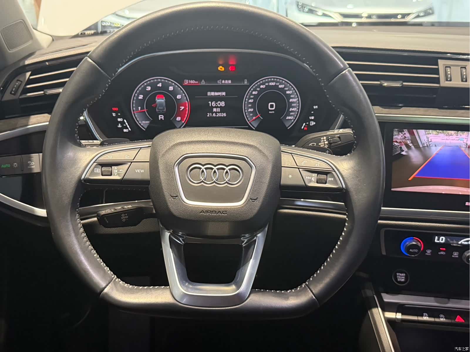 Audi Q3, 2021 11