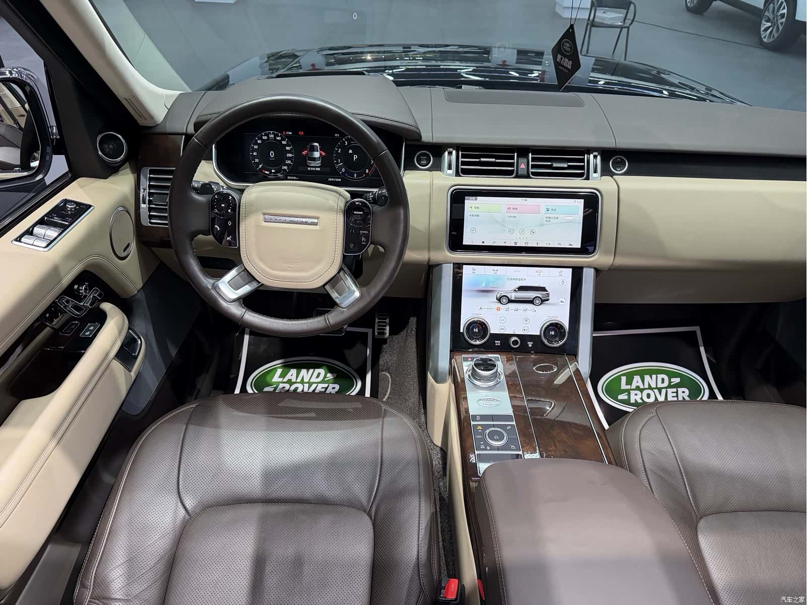 Land Rover Range Rover, 2022 16