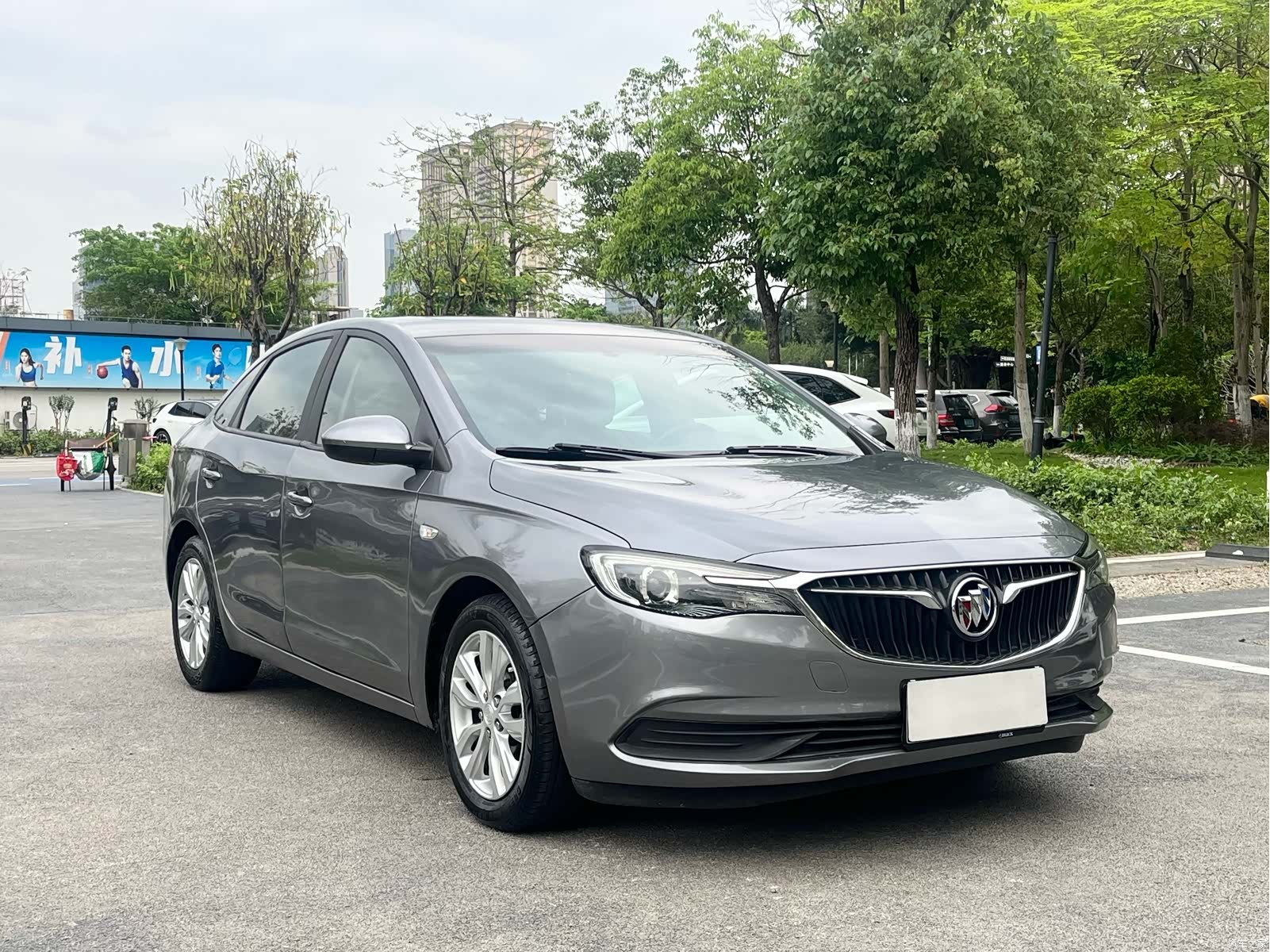 Buick V, 2018 3