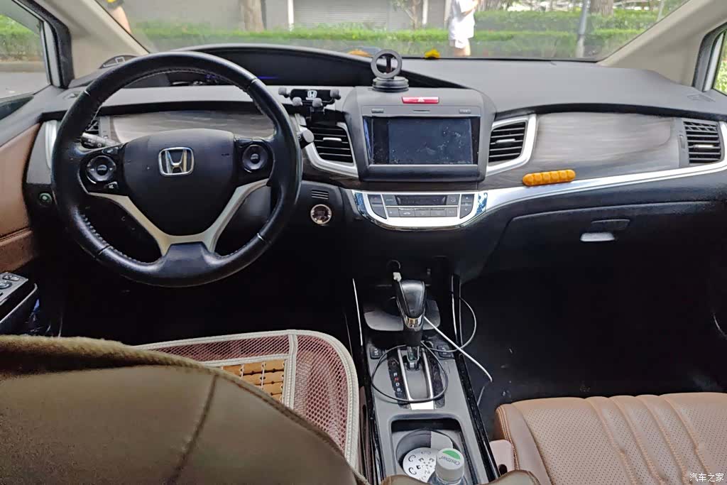 Honda Jade, 2017 12