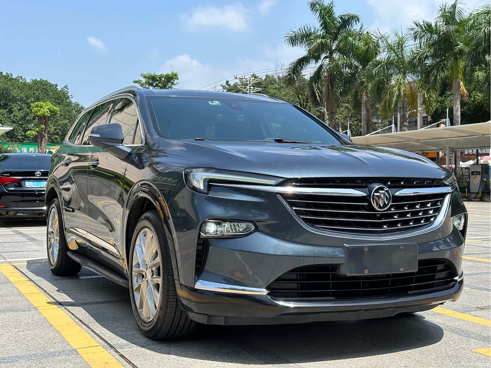 Buick Enclave, 2020 3