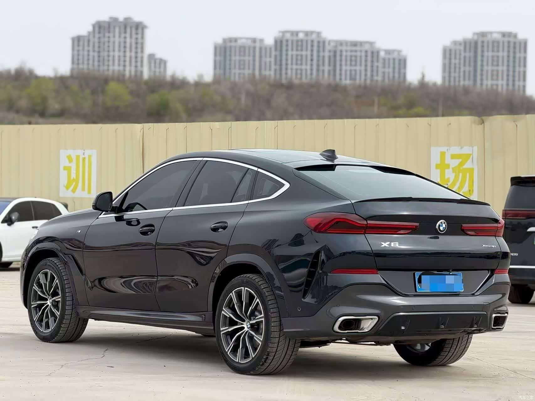 BMW X6, 2022 7