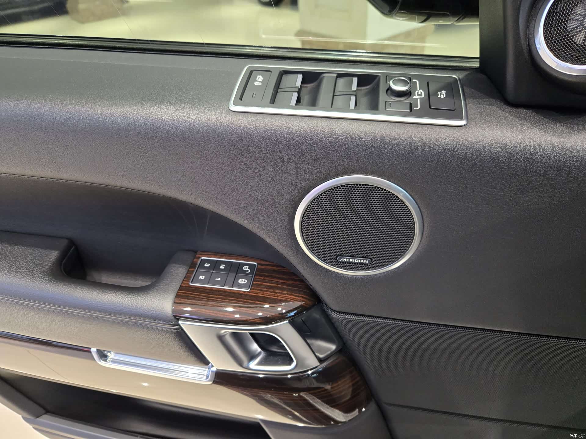 Land Rover Range Rover, 2018 24