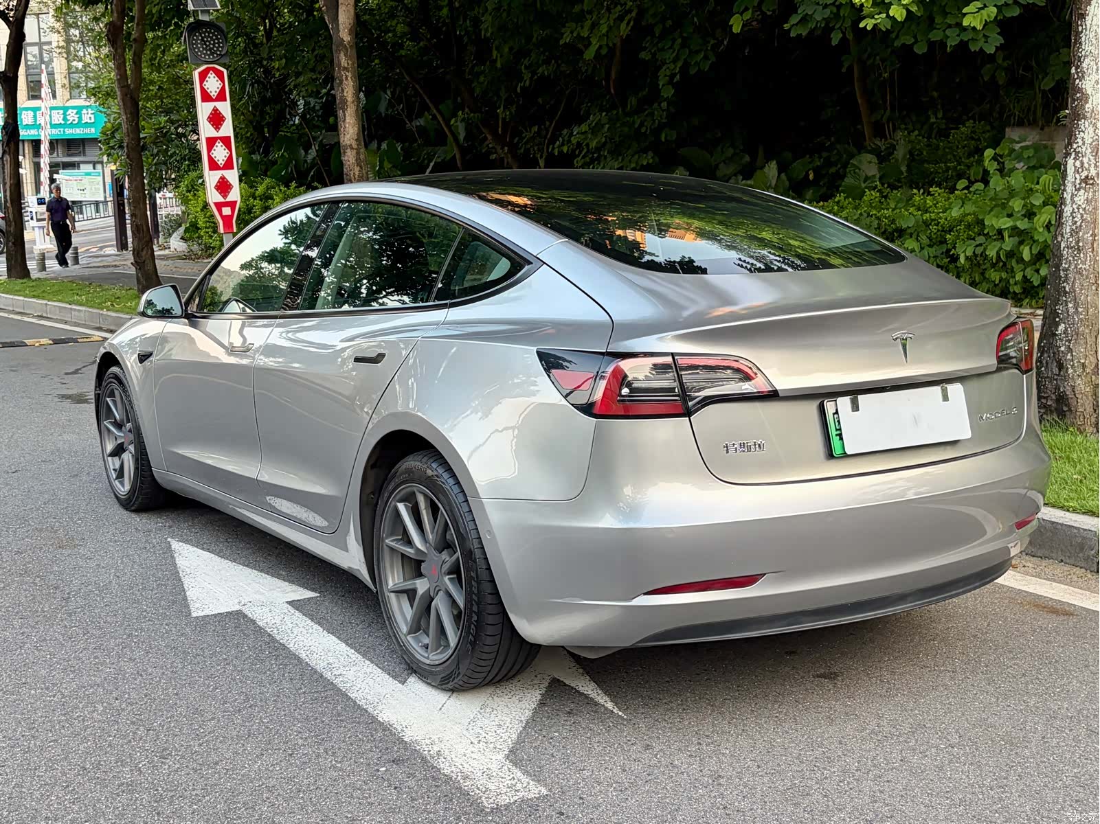 Tesla Model 3, 2022 9