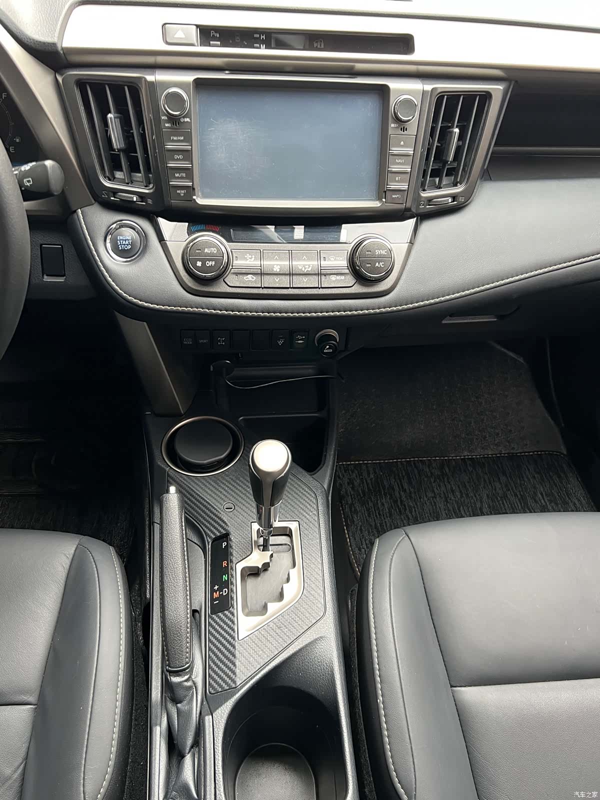 Toyota RAV4, 2016 14