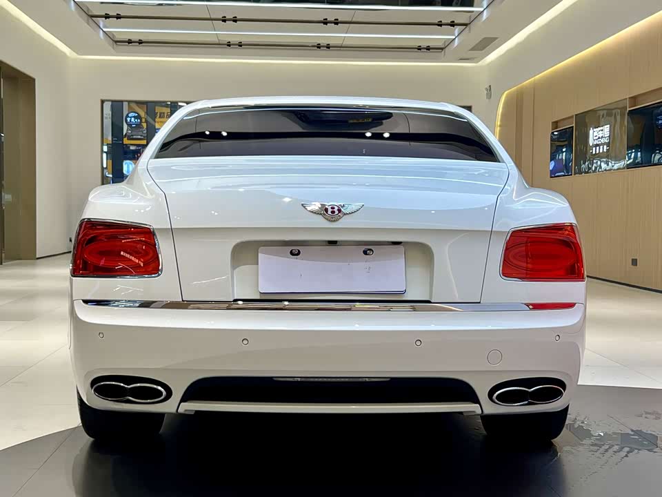 Bentley Flying