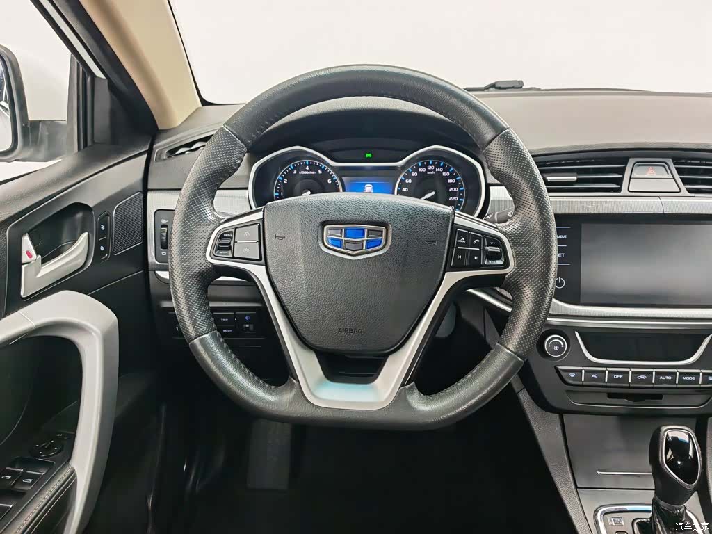 Geely Emgrand, 2017 11