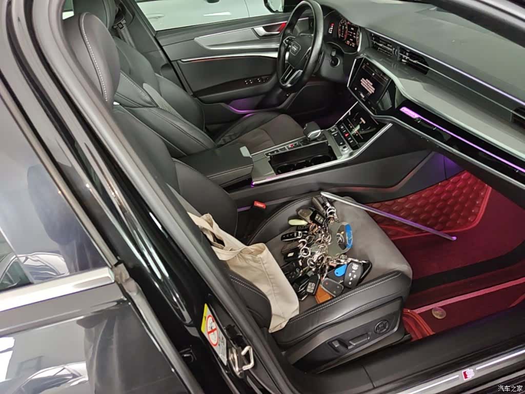 Audi A6L, 2021 25
