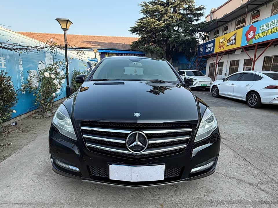 Mercedes-Benz R-class