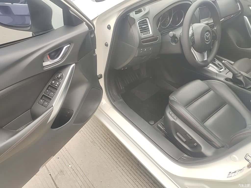 Mazda Atenza, 2015 16