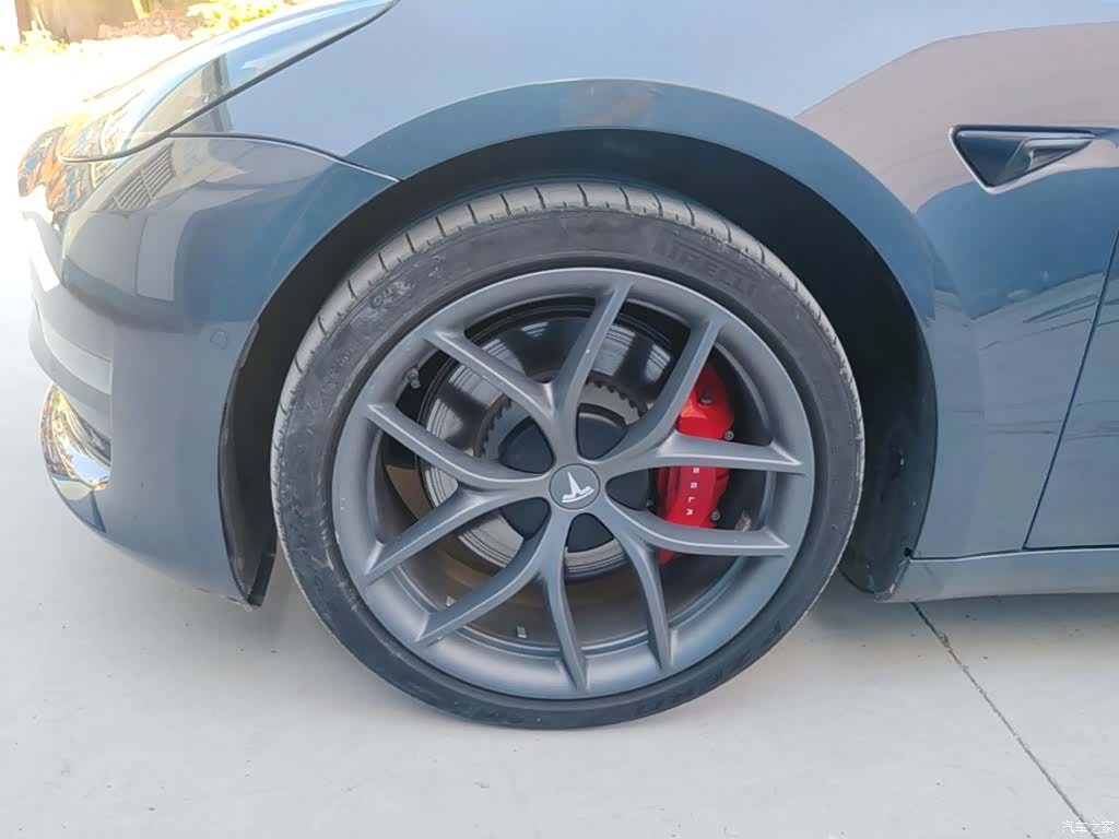 Tesla Model 3, 2021 23