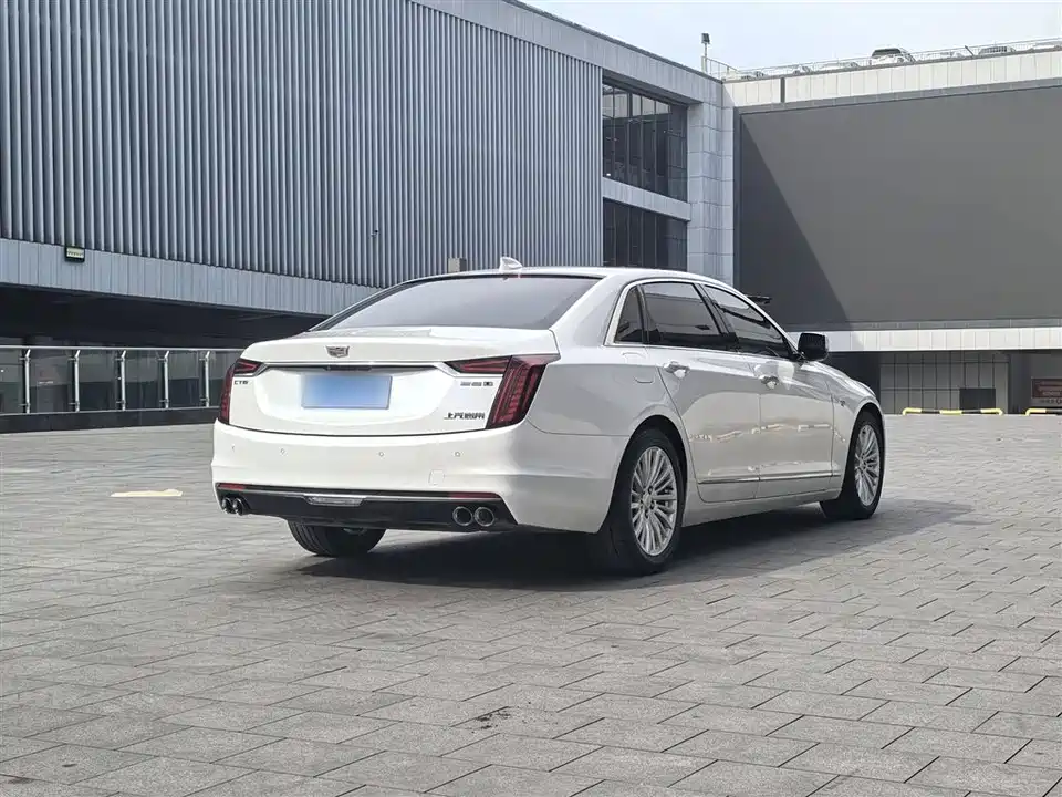 Cadillac CT6