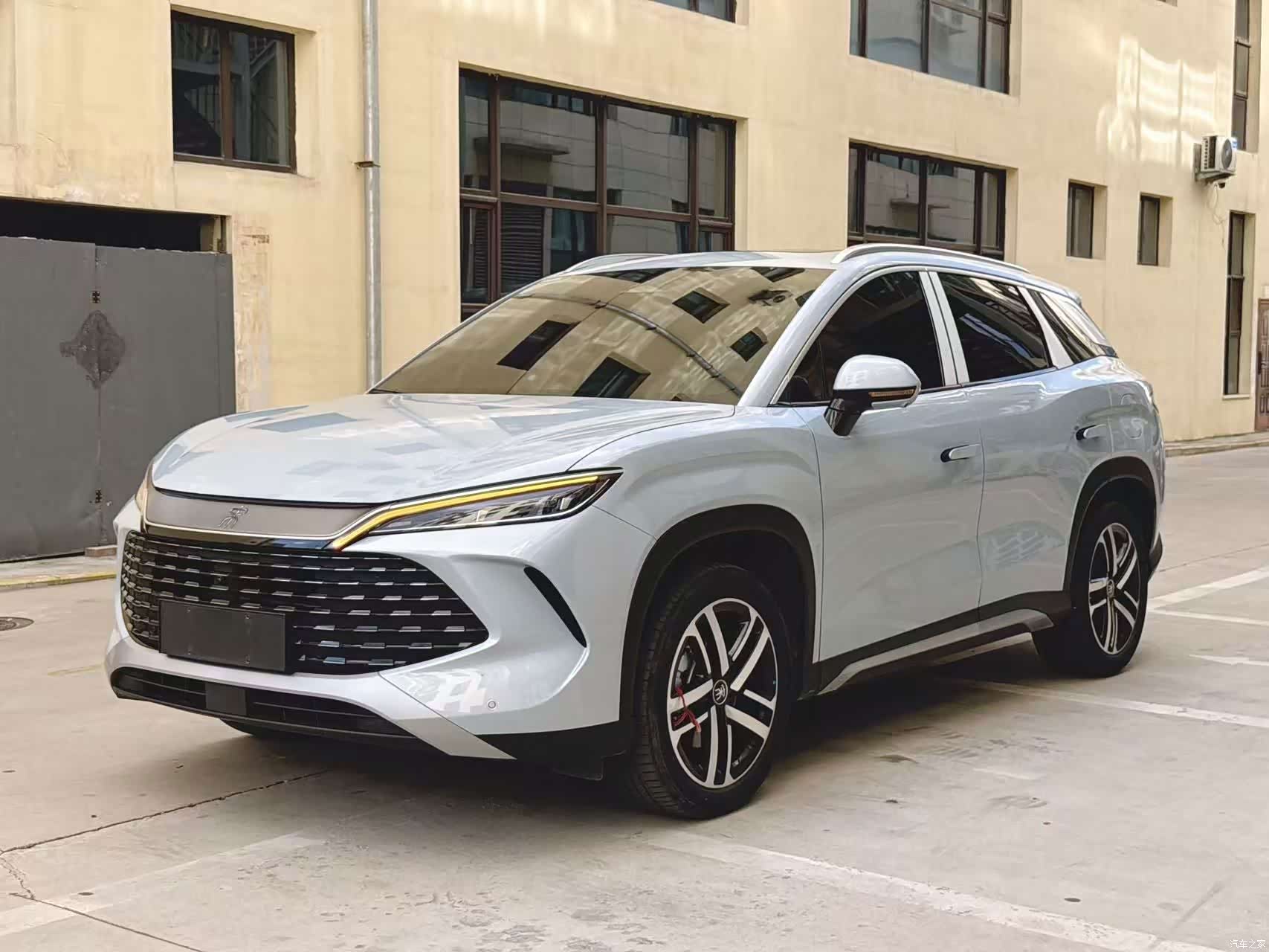 BYD Song, 2025 1