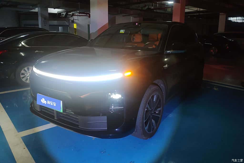 Li Auto L6, 2025 1