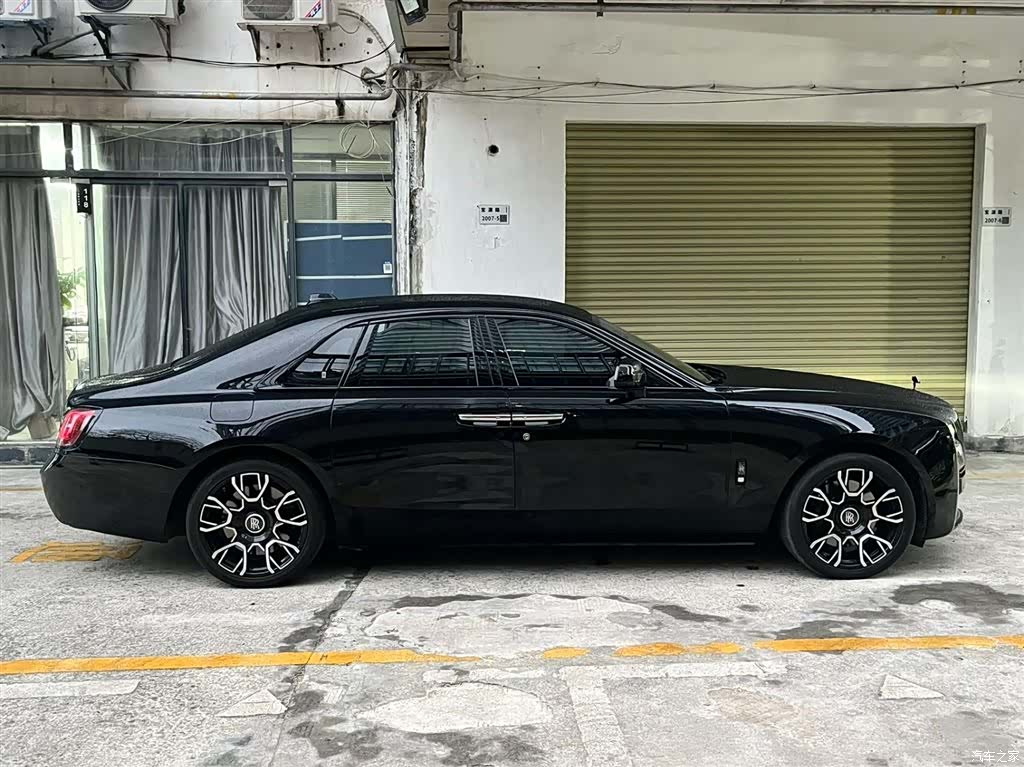 Rolls-Royce Ghost, 2021 6