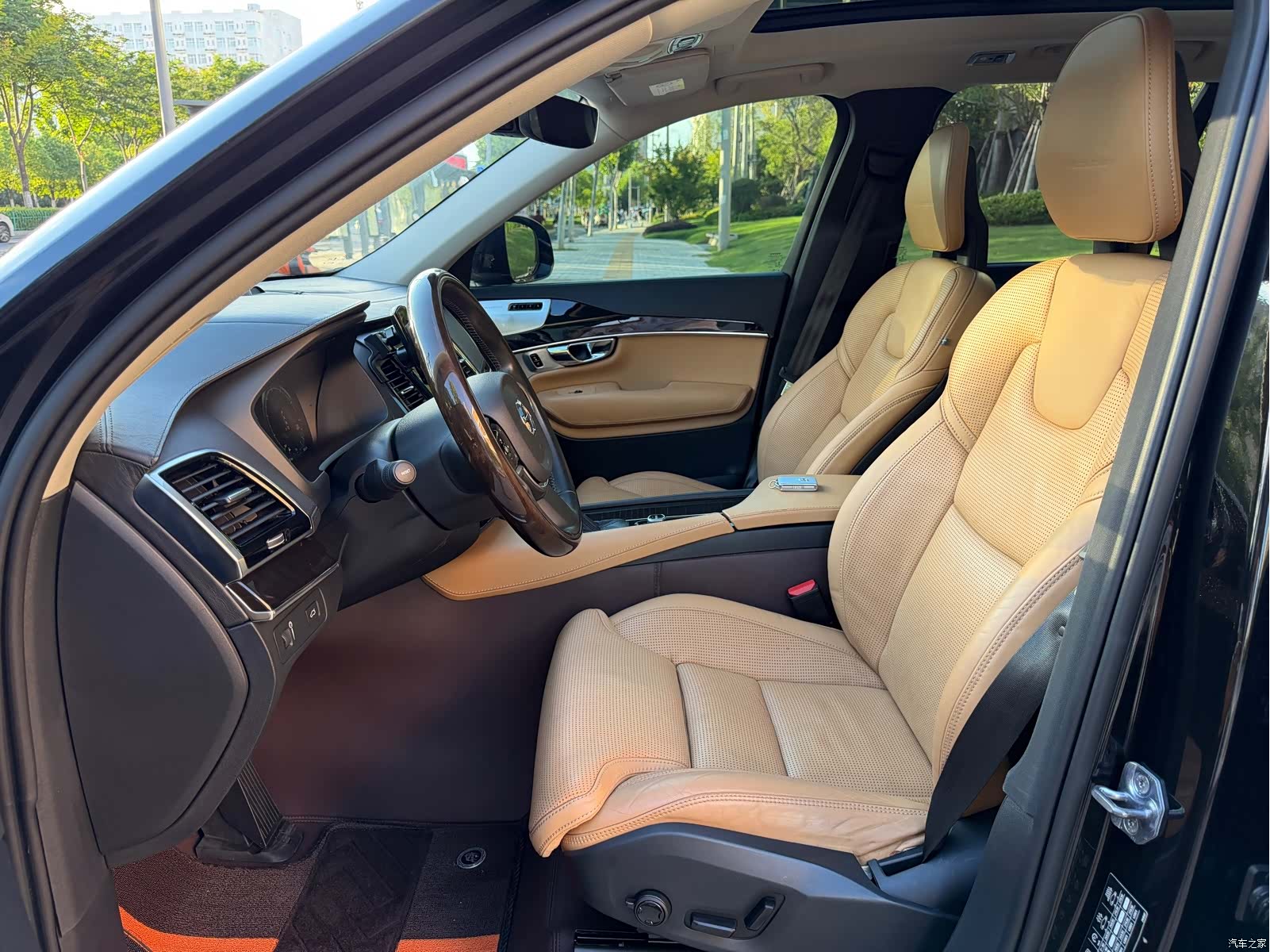 Volvo XC90, 2018 11