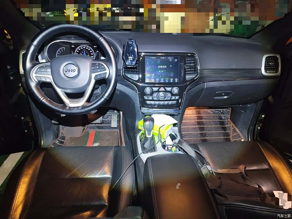 Jeep Grand Cherokee, 2021 10